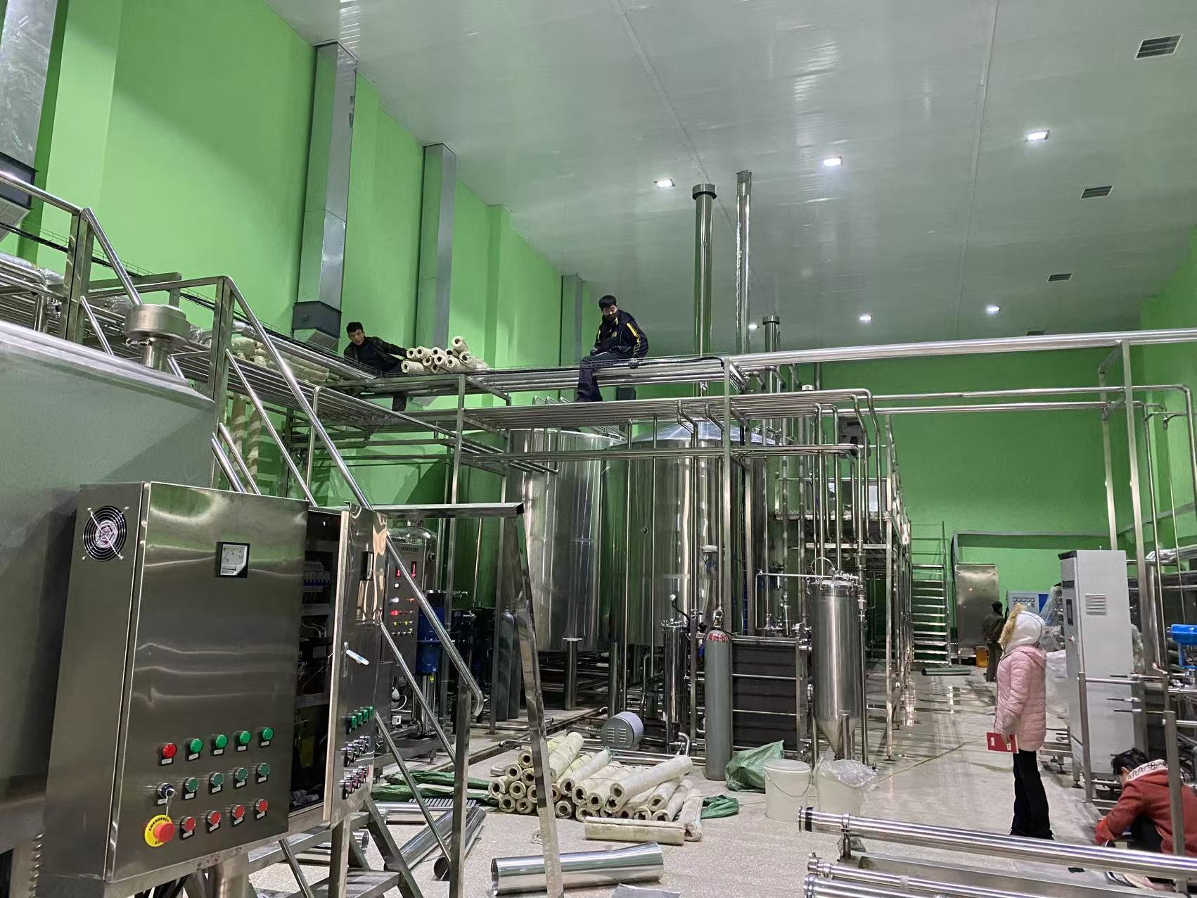 迎泽精酿啤酒设备厂—精酿啤酒设备制造：传承工艺与创新科技的交融